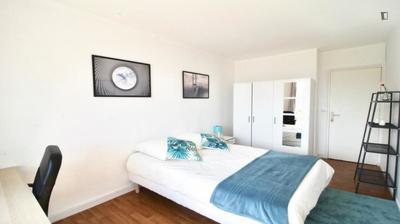 Chambre - 12 m² - 4 pièces