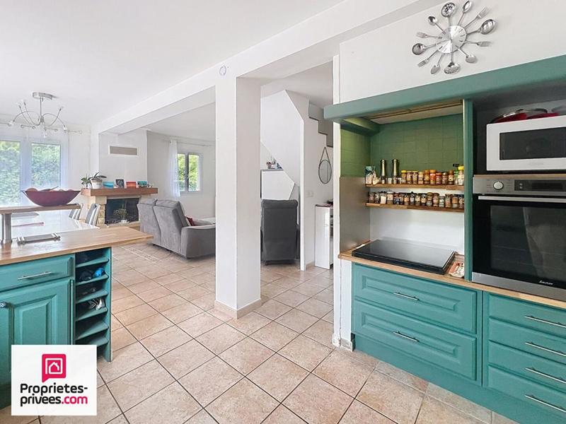 Villa - 100 m² - 5 pièces