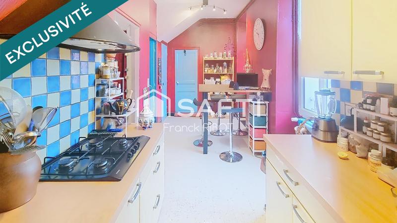 Maison - 205 m² - 7 pièces