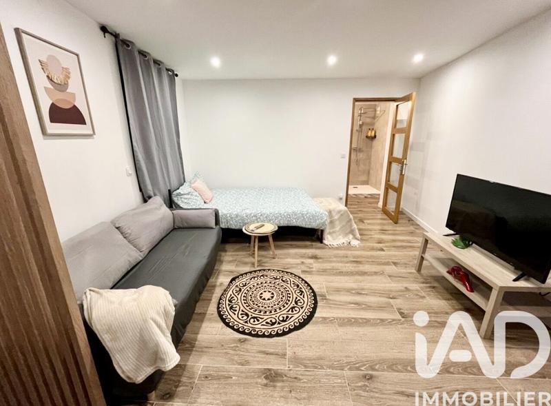 Studio - 25 m² - 1 pièce