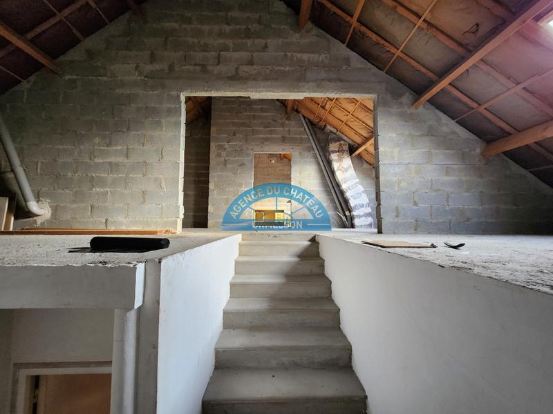 Maison - 200 m² - 8 pièces