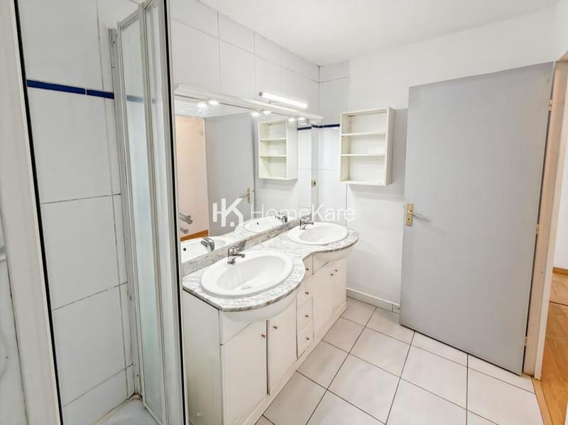 Appartement - 95 m² - 4 pièces