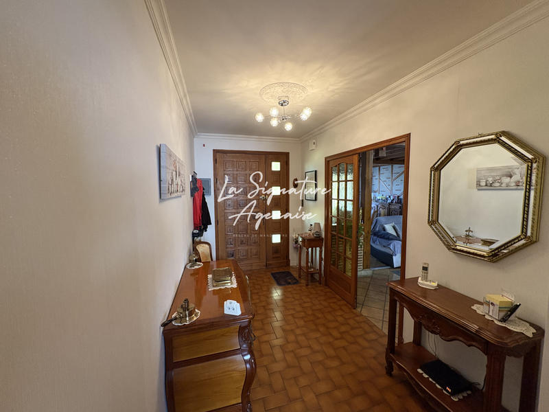 Maison - 140 m² - 5 pièces