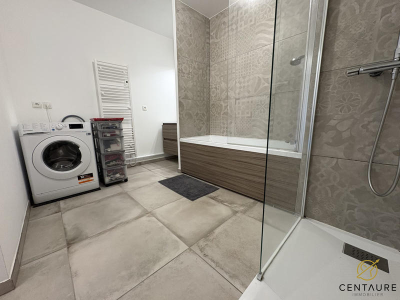 Appartement - 84 m² - 3 pièces