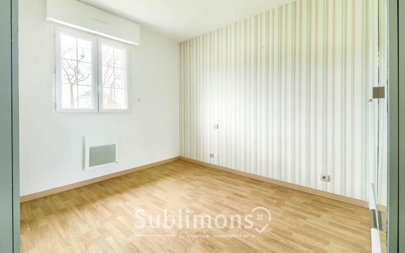 Maison traditionnelle - 95 m² - 4 pièces