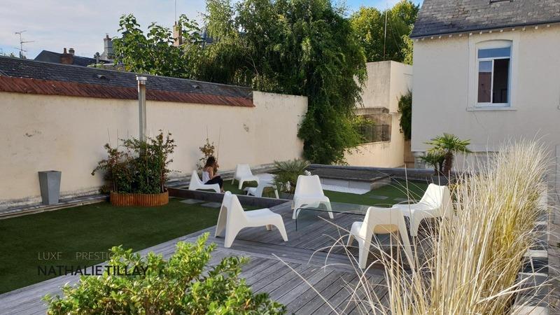 Loft - 188 m² - 6 pièces