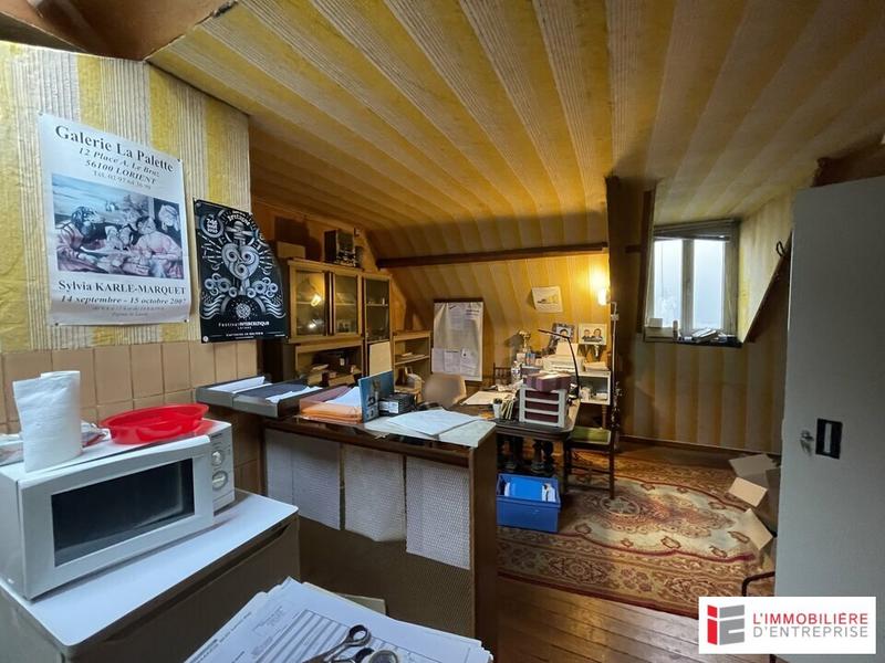 Local d'activité / Entrepôt - 85 m²