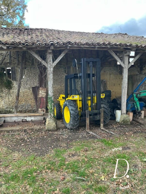 Maison - 200 m² - 9 pièces