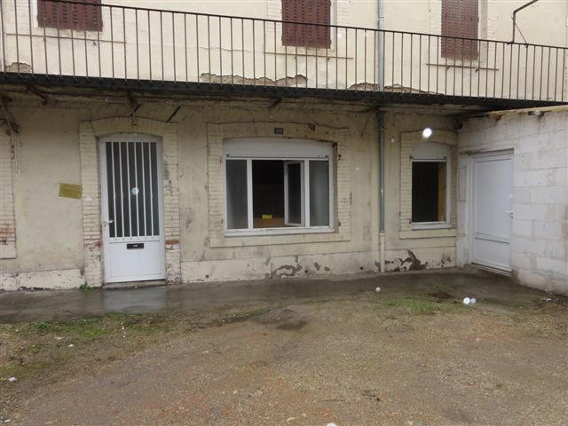 Local commercial - 66 m² - 3 pièces