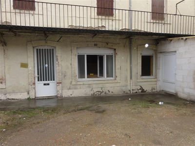 Local commercial - 66 m² - 3 pièces