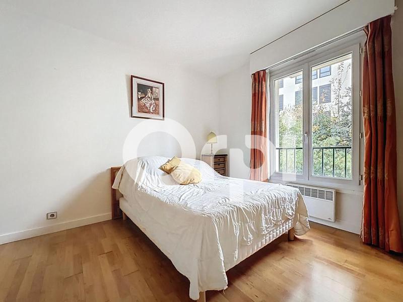 Appartement - 99 m² - 5 pièces