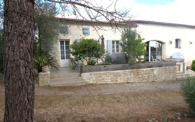 Maison - 197 m² - 10 pièces