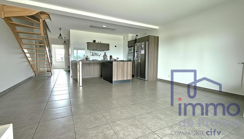 Duplex - 96 m² - 4 pièces