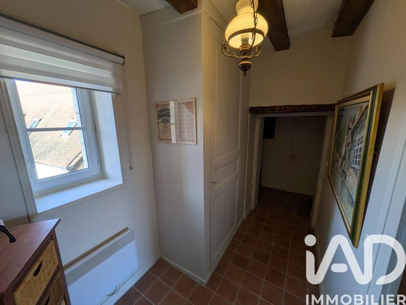 Maison - 200 m² - 7 pièces