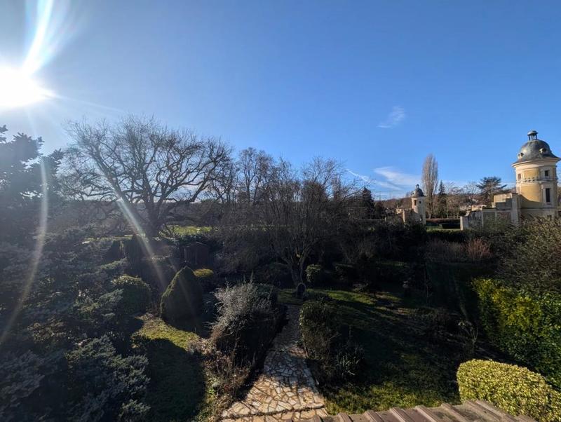 Maison - 138 m² - 7 pièces