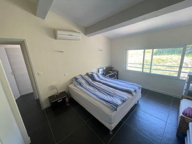 Villa - 92 m² - 4 pièces