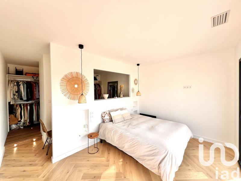 Maison - 182 m² - 6 pièces