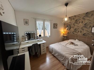 Maison - 104 m² - 5 pièces