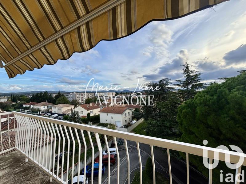 Appartement - 81 m² - 3 pièces