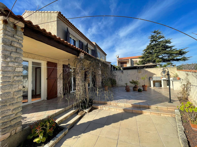 Maison - 102 m² - 3 pièces