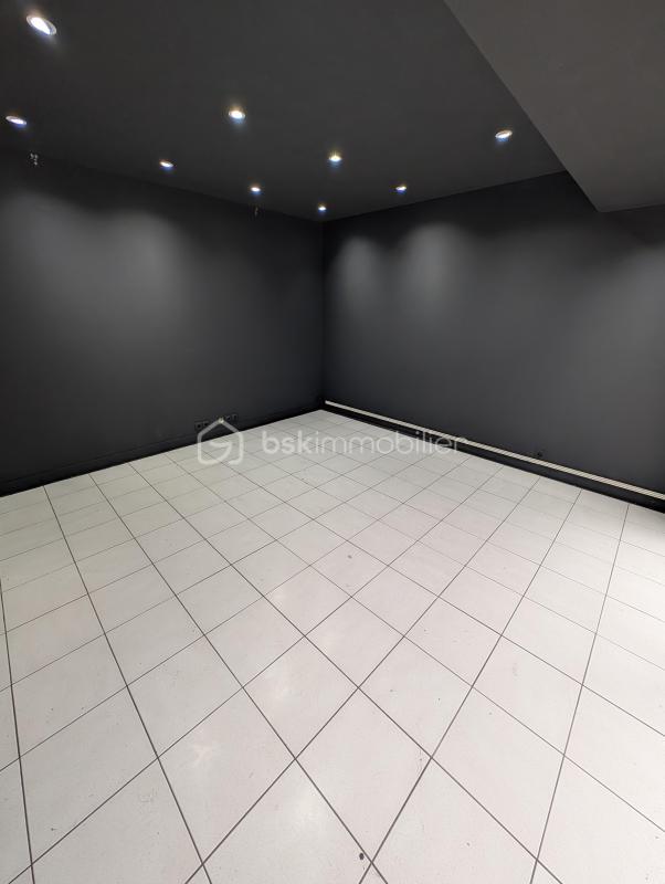 Maison - 169 m² - 7 pièces