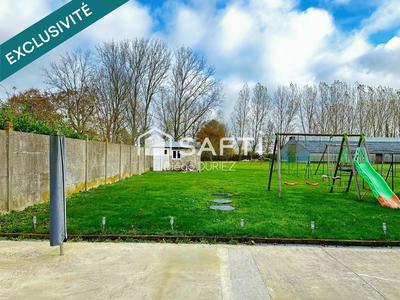 Maison - 90 m² - 5 pièces