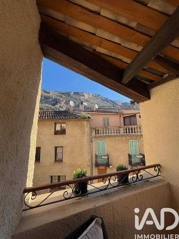 Appartement - 96 m² - 4 pièces