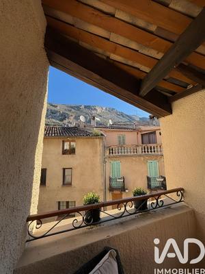 Appartement - 96 m² - 4 pièces