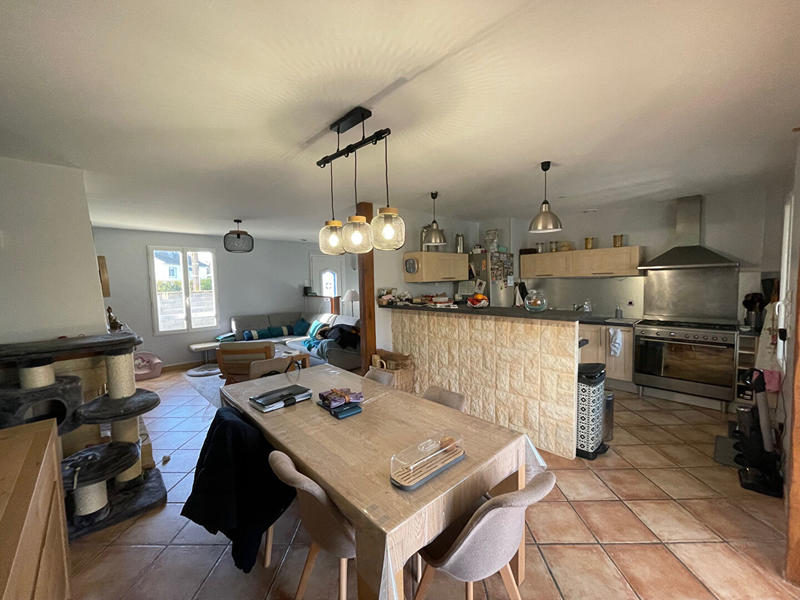 Maison - 127 m² - 6 pièces