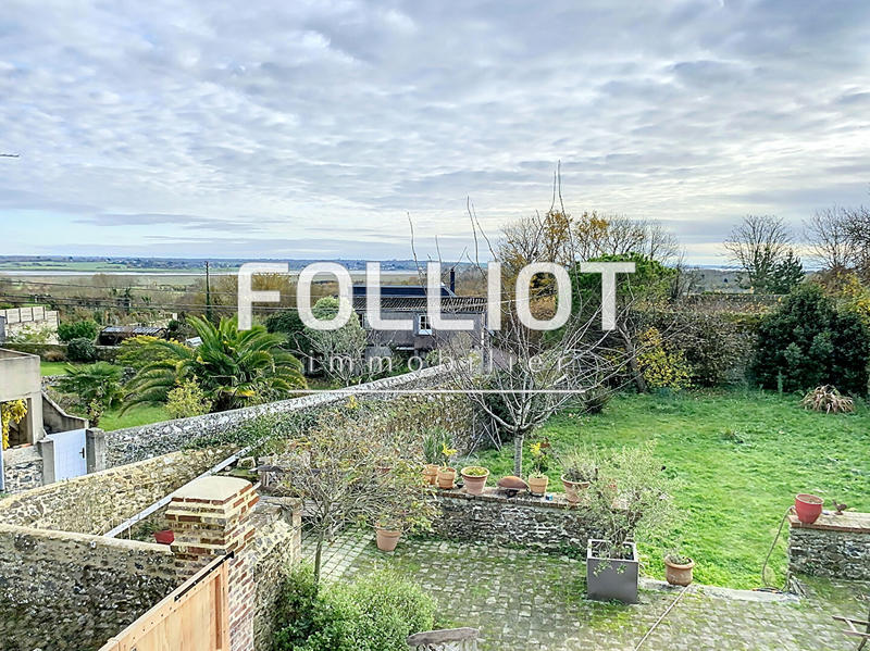 Maison - 158 m² - 6 pièces