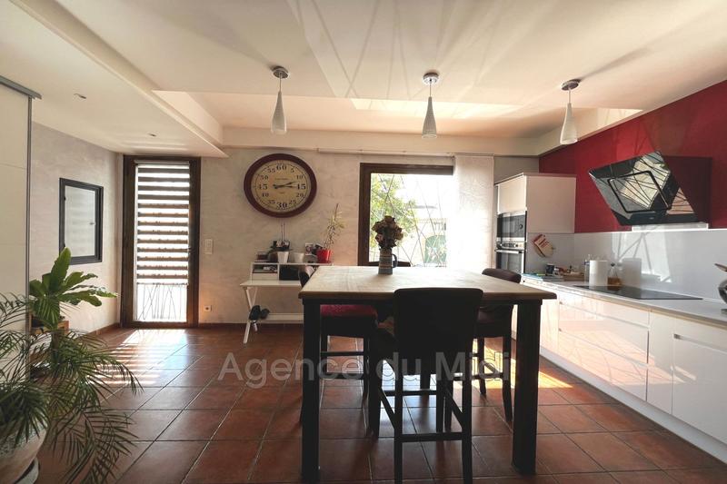 Maison de village - 94 m² - 5 pièces