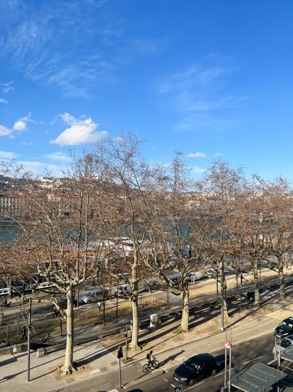 Appartement - 188 m² - 5 pièces