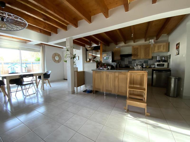 Maison - 97 m² - 4 pièces