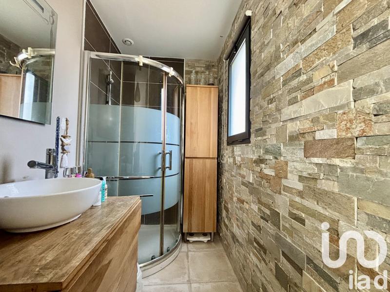 Maison - 198 m² - 6 pièces