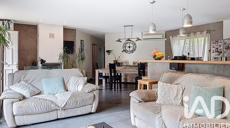 Maison - 114 m² - 6 pièces