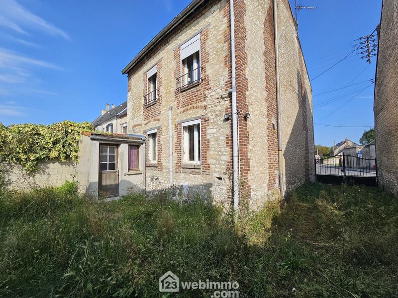 Maison - 95 m² - 4 pièces