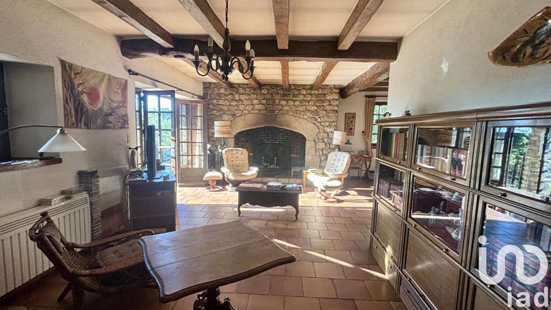 Maison - 193 m² - 7 pièces