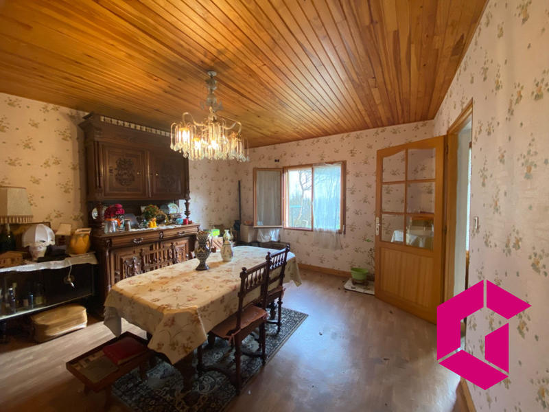 Maison - 80 m² - 5 pièces