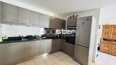 Appartement ancien - 66 m² - 3 pièces