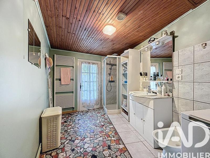 Maison - 253 m² - 8 pièces