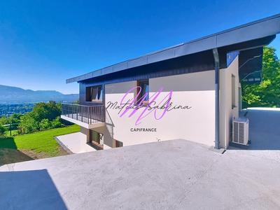 Maison - 145 m² - 5 pièces