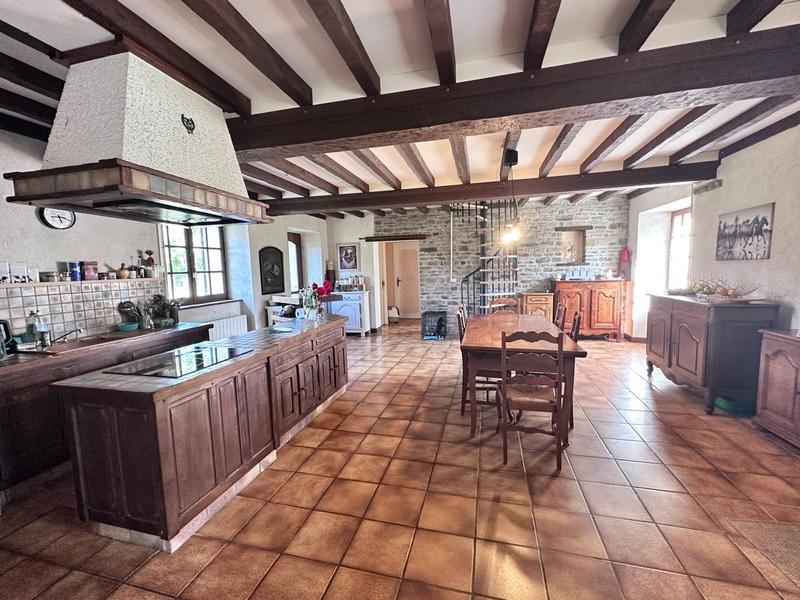 Maison de campagne - 170 m² - 6 pièces