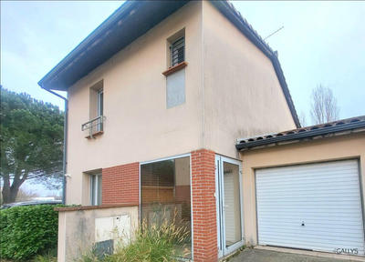 Maison - 88 m² - 4 pièces