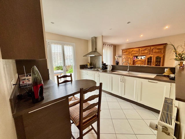 Maison - 87 m² - 5 pièces