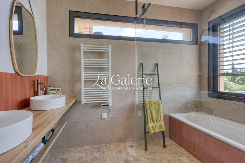 Villa - 150 m² - 5 pièces