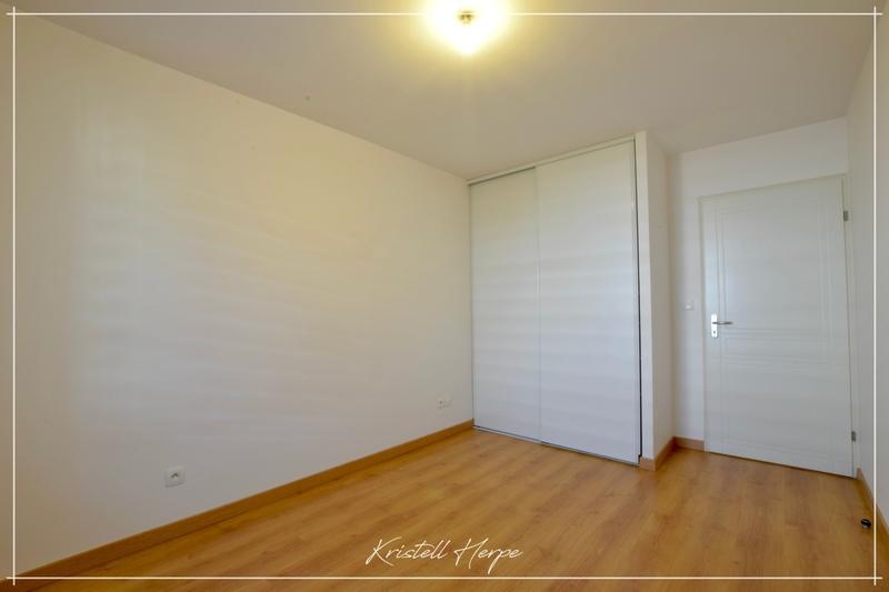 Appartement - 80 m² - 3 pièces