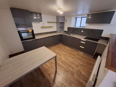 Maison de village - 107 m² - 7 pièces