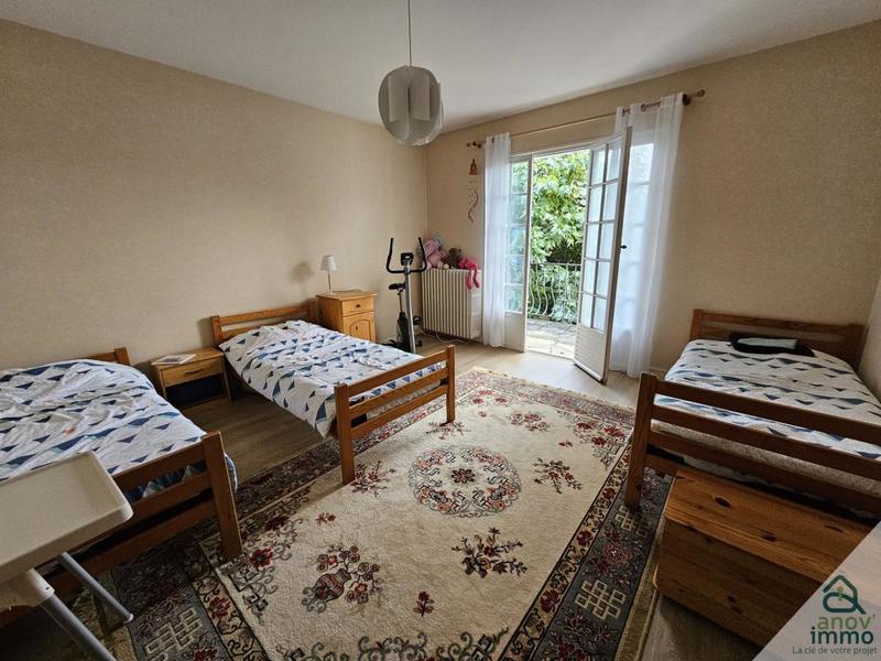 Maison chambre d'hôtes - 422 m² - 12 pièces