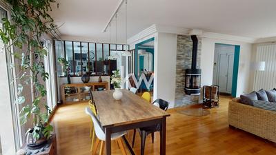 Maison - 178 m² - 6 pièces