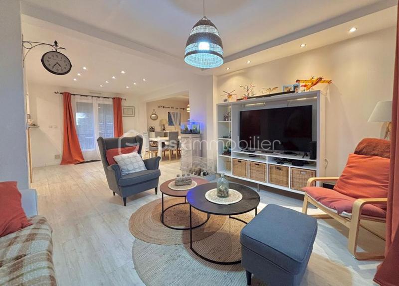 Maison - 124 m² - 6 pièces